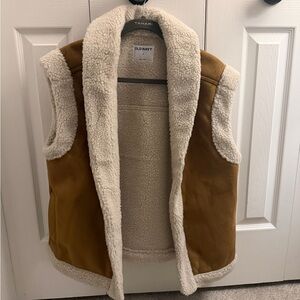 Old Navy Tan Sherpa-Lined Vest (OPEN TO OFFERS)